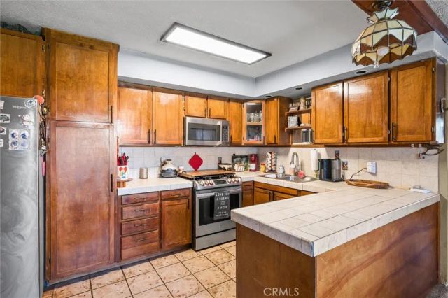 17687 Bobrick Avenue, Lake Elsinore, CA 92530