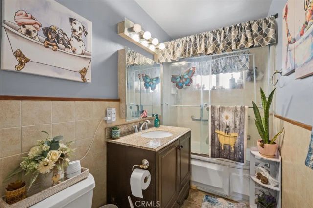 17687 Bobrick Avenue, Lake Elsinore, CA 92530