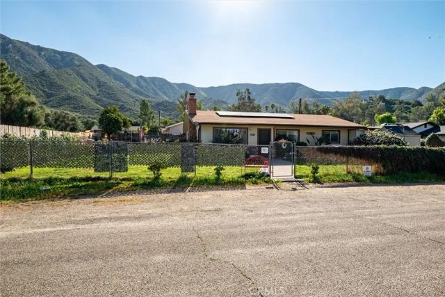 17687 Bobrick Avenue, Lake Elsinore, CA 92530