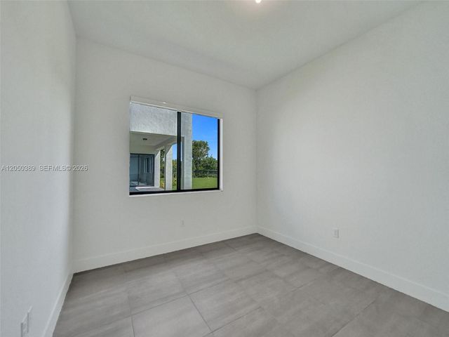 5736 SW 104th Ter, Cooper City, FL 33328