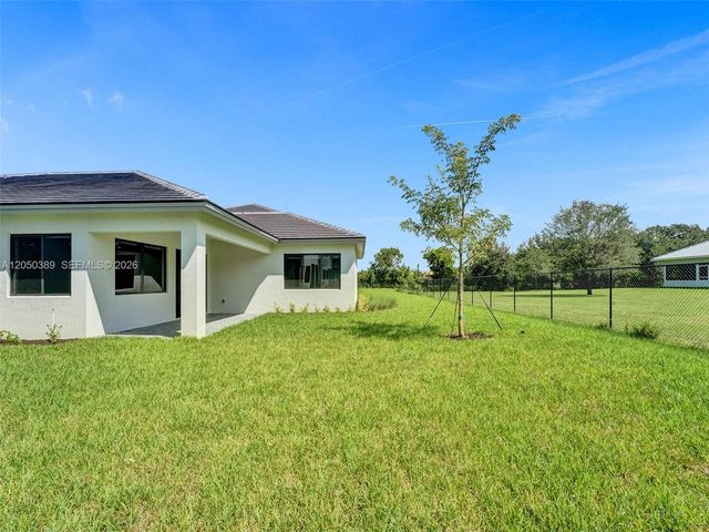 5736 SW 104th Ter, Cooper City, FL 33328