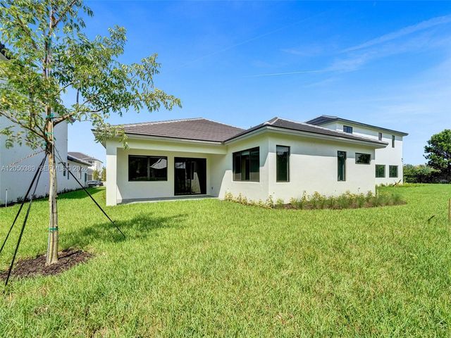 5736 SW 104th Ter, Cooper City, FL 33328