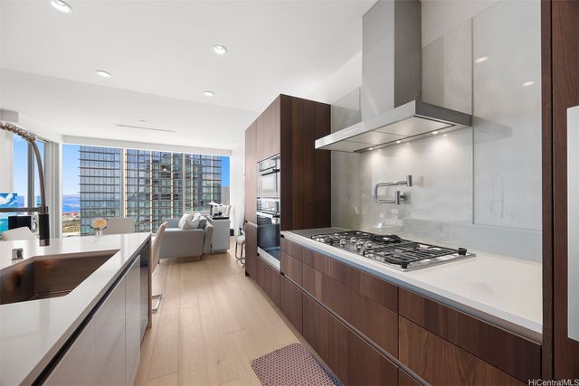 1118 Ala Moana Boulevard 2903, Honolulu, HI 96814