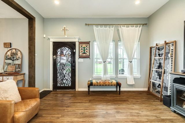 613 Winchester Trail, Angleton, TX 77515