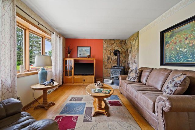 10713 60th STREET, Kenosha, WI 53144