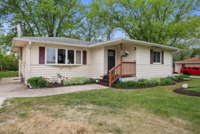 10713 60th STREET, Kenosha, WI 53144