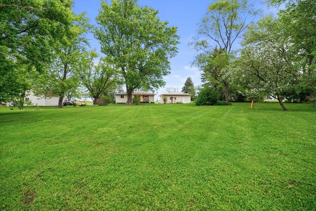 10713 60th STREET, Kenosha, WI 53144