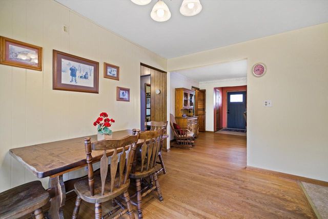 10713 60th STREET, Kenosha, WI 53144