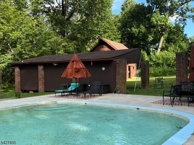 230 Mendham Rd, Bernardsville Boro, NJ 07924