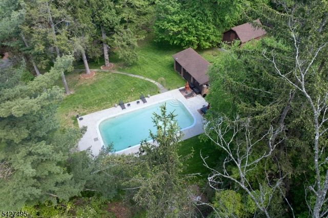 230 Mendham Rd, Bernardsville Boro, NJ 07924