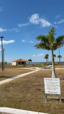 923 GAILLARDIA DRIVE, Indian Lake Estates, FL 33855