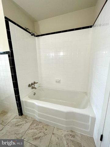 103 SUNRISE DR, Pottstown, PA 19464