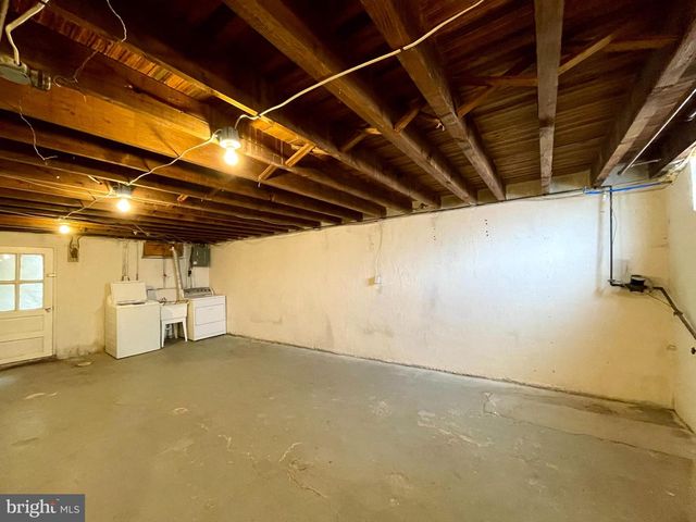 103 SUNRISE DR, Pottstown, PA 19464