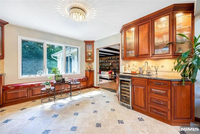 61 Brookview Drive, Woodcliff Lake, NJ 07677