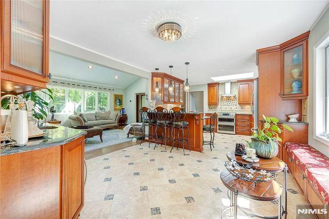 61 Brookview Drive, Woodcliff Lake, NJ 07677