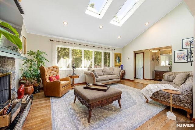 61 Brookview Drive, Woodcliff Lake, NJ 07677