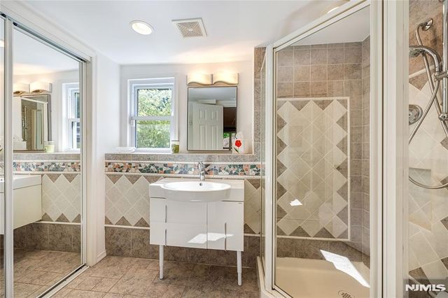 61 Brookview Drive, Woodcliff Lake, NJ 07677