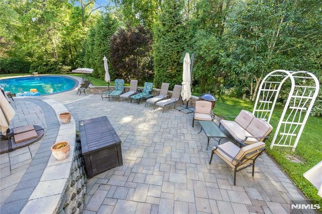61 Brookview Drive, Woodcliff Lake, NJ 07677