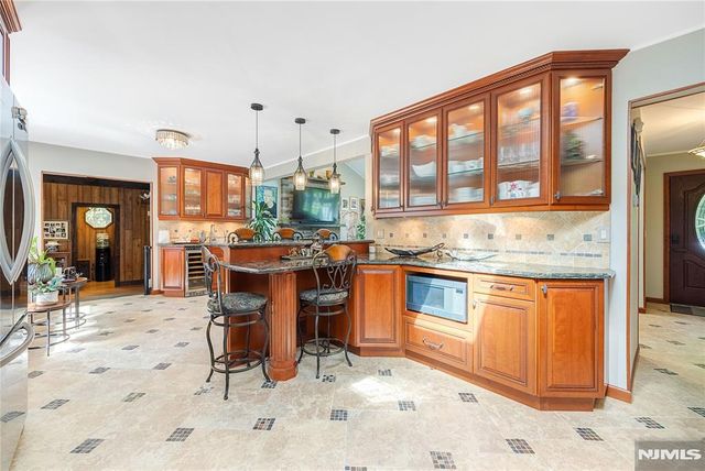 61 Brookview Drive, Woodcliff Lake, NJ 07677
