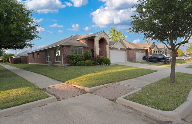 3124 Stonecrop Trail, Denton, TX 76226