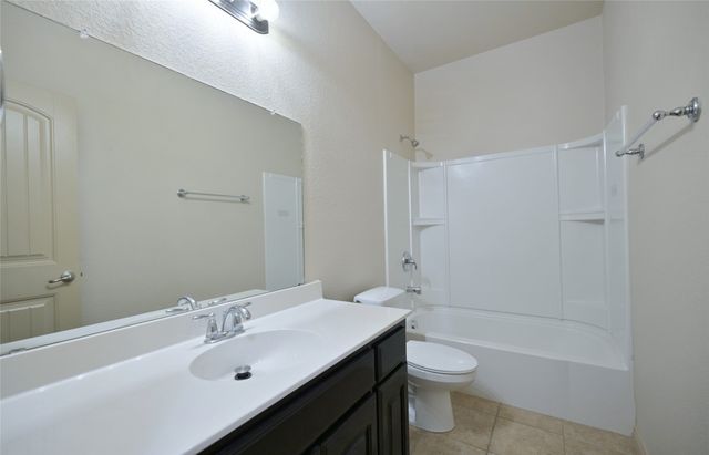 3124 Stonecrop Trail, Denton, TX 76226