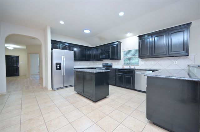 3124 Stonecrop Trail, Denton, TX 76226