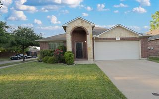 3124 Stonecrop Trail, Denton, TX 76226