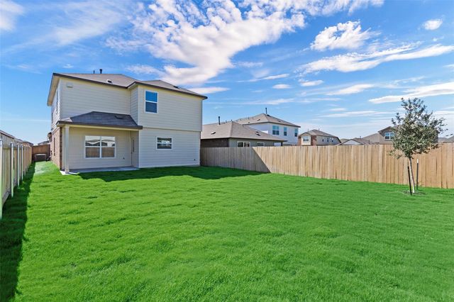 105 Allegro DR, Hutto, TX 78634