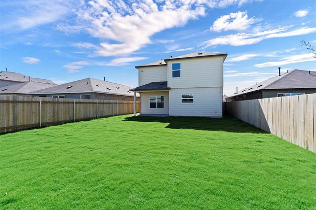 105 Allegro DR, Hutto, TX 78634