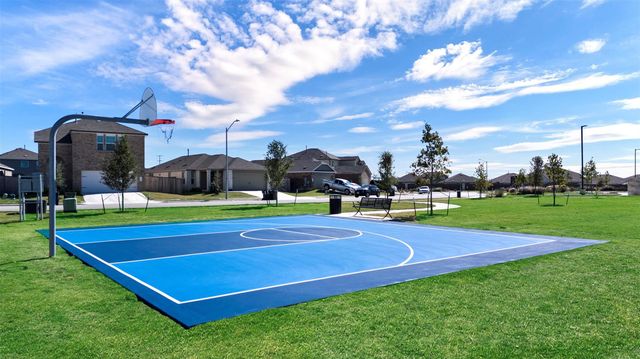 105 Allegro DR, Hutto, TX 78634