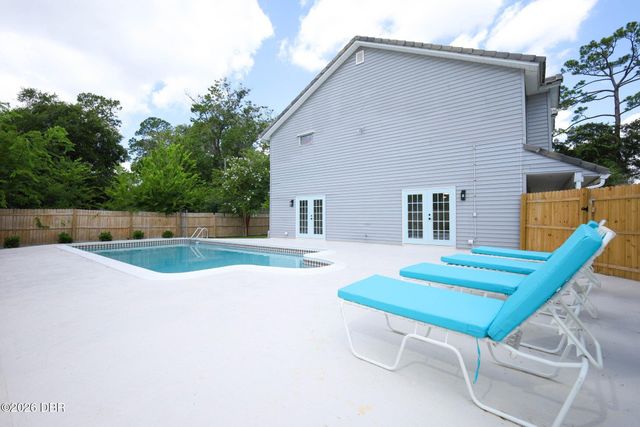 1636 Tuscaloosa Avenue, Holly Hill, FL 32117