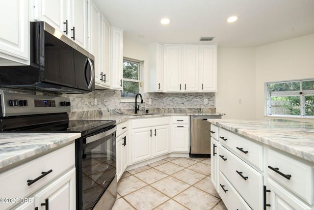 1636 Tuscaloosa Avenue, Holly Hill, FL 32117