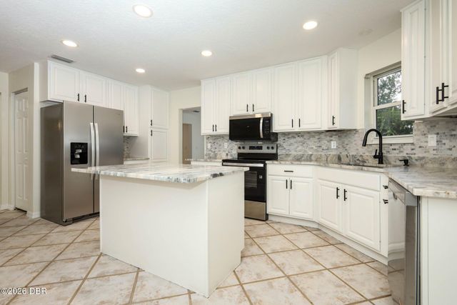 1636 Tuscaloosa Avenue, Holly Hill, FL 32117