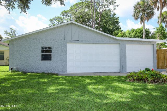 1636 Tuscaloosa Avenue, Holly Hill, FL 32117