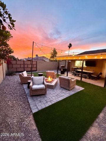 2051 E Pueblo Avenue, Mesa, AZ 85204