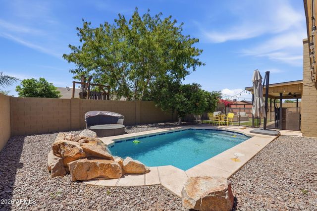2051 E Pueblo Avenue, Mesa, AZ 85204
