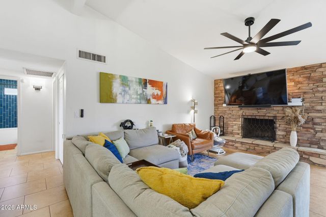 2051 E Pueblo Avenue, Mesa, AZ 85204