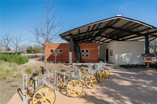 4117 Wildridge Boulevard W, Oak Point, TX 75068