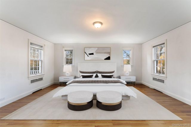 24 Olmsted Road, Scarsdale, NY 10583