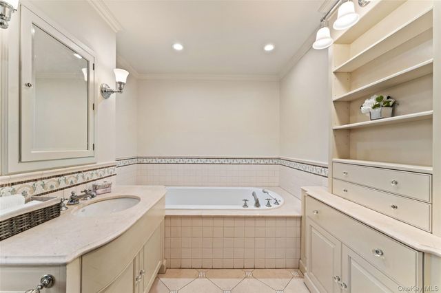 24 Olmsted Road, Scarsdale, NY 10583