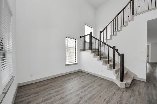 1567 Harvest Vine Court, Friendswood, TX 77546