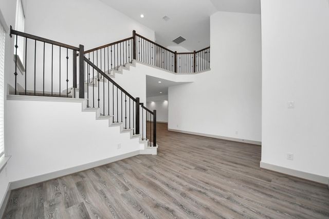 1567 Harvest Vine Court, Friendswood, TX 77546