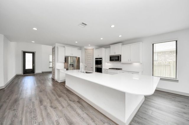 1567 Harvest Vine Court, Friendswood, TX 77546