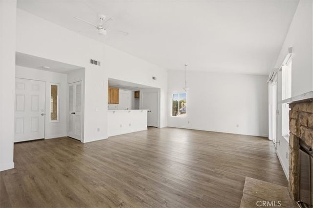 1473 Ethan Allen, San Jacinto, CA 92583