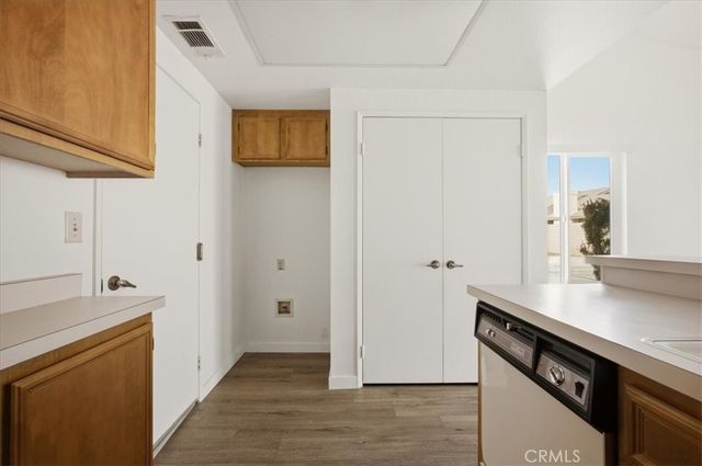 1473 Ethan Allen, San Jacinto, CA 92583