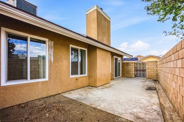 1473 Ethan Allen, San Jacinto, CA 92583