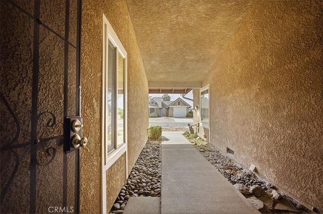 1473 Ethan Allen, San Jacinto, CA 92583