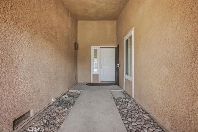 1473 Ethan Allen, San Jacinto, CA 92583