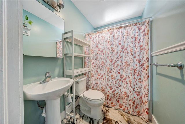 3739 Melcher ST SE, Roanoke, VA 24014
