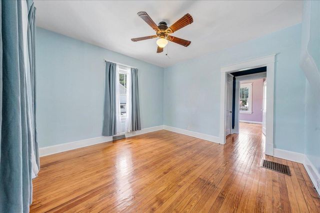 3739 Melcher ST SE, Roanoke, VA 24014